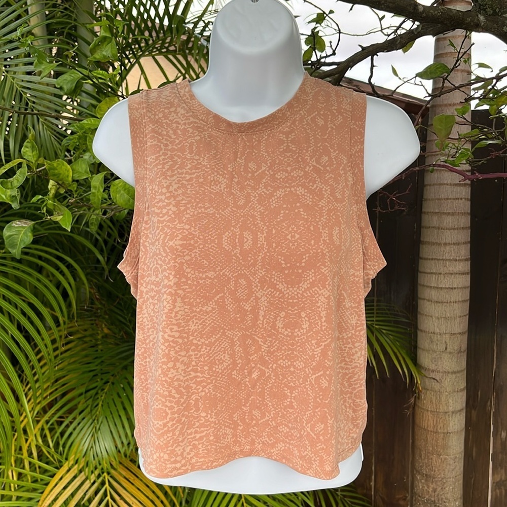 EXPRESS Snakeskin Print Cropped Tank size small
